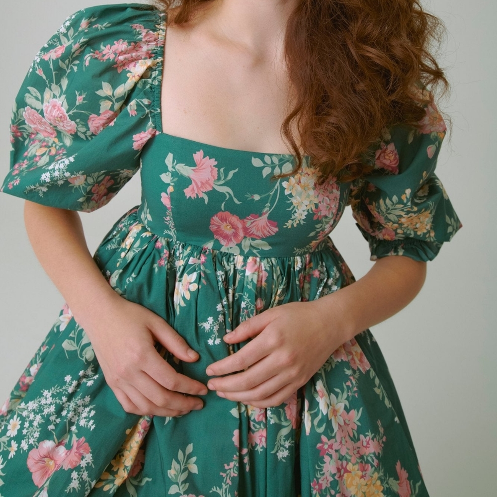 DISO!!! SELKIE GREEN GABLES COTTAGE PUFF DRESS